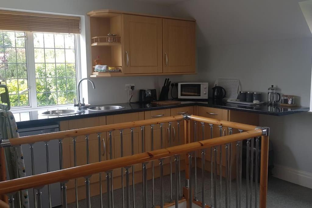 Peaceful Self Contained Studio In Lovely Garden. Hinckley Εξωτερικό φωτογραφία